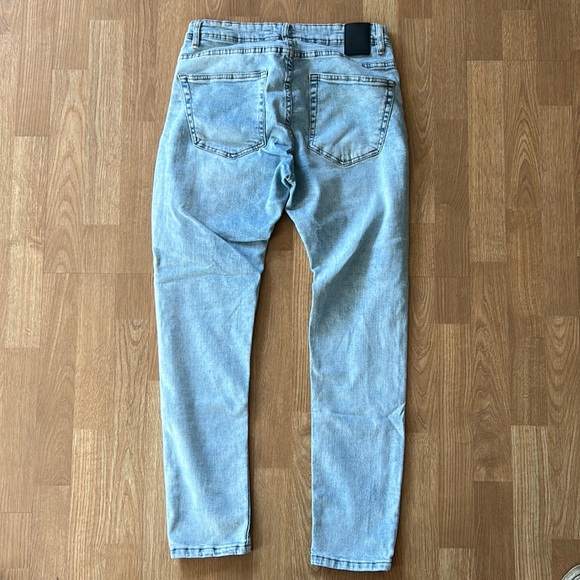 Zara Skinny Cropped Jeans (34x30) (Light Distressed Wash) - Picture 6 of 7